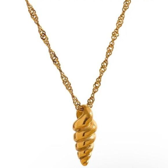 Croissant Pendant Gold Plated Necklace - Picture 4 of 4